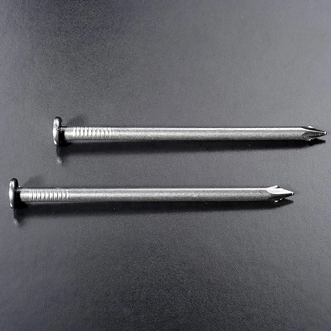 COMMON ROUND WIRE NAILS